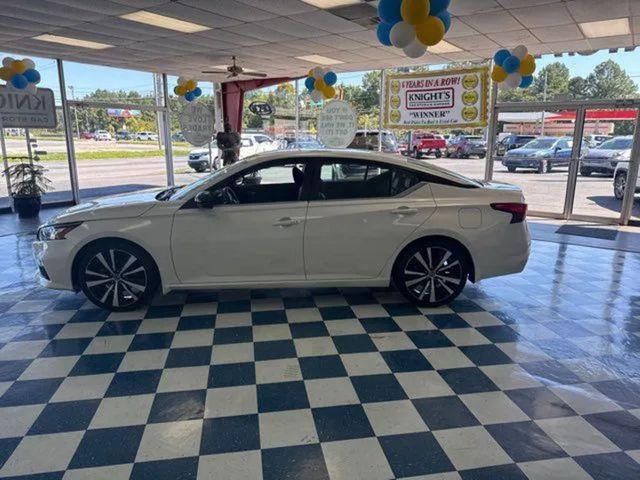 2020 Nissan Altima 2.5 SR | Rome, GA | Knight's Car Store 2020 Nissan Altima 2.5 SR | Rome, GA | Knight's Car Store