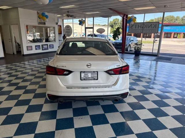 2020 Nissan Altima 2.5 SR | Rome, GA | Knight's Car Store 2020 Nissan Altima 2.5 SR | Rome, GA | Knight's Car Store