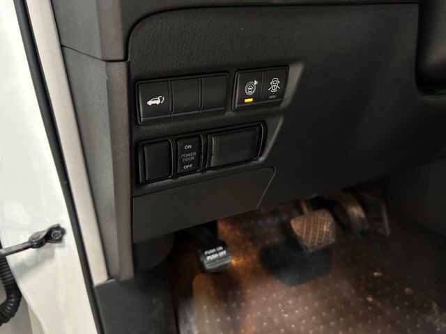 2020 Nissan Armada SV