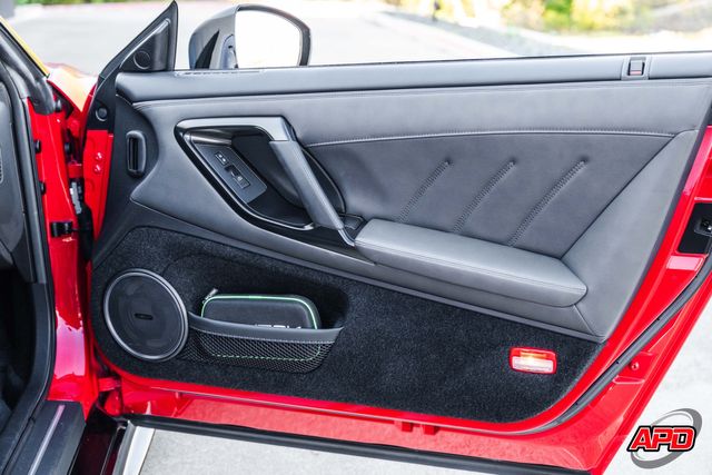 2020 Nissan GT-R Premium 2020 Nissan GT-R Premium