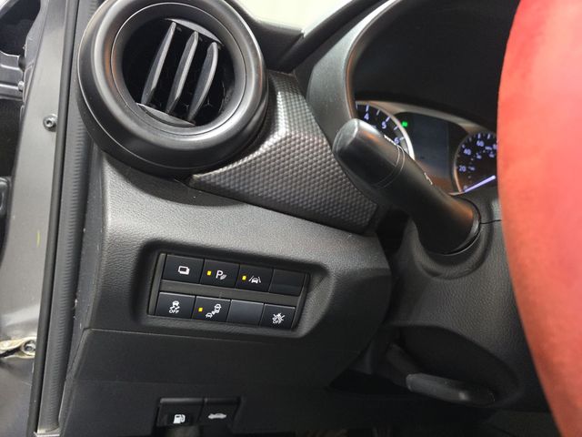 2020 Nissan KICKS S 2020 Nissan KICKS S