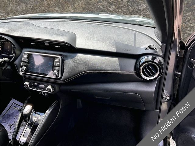 2020 Nissan Kicks SR