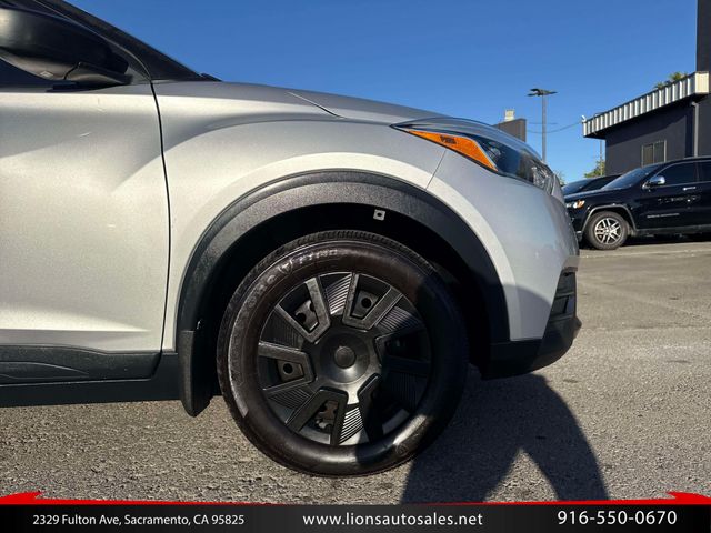 2020 Nissan Kicks S