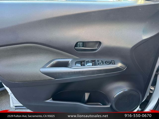 2020 Nissan Kicks S