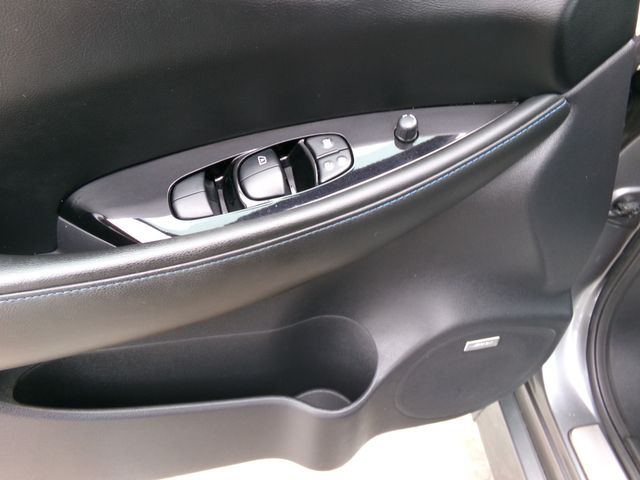 2020 Nissan LEAF SL PLUS