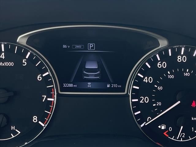 2020 Nissan Pathfinder SV