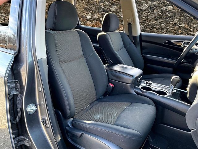 2020 Nissan Pathfinder S