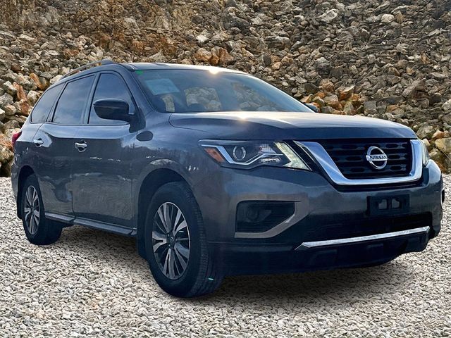 2020 Nissan Pathfinder S