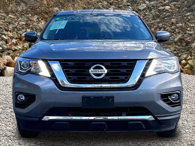 2020 Nissan Pathfinder SV