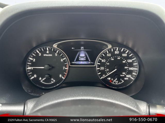 2020 Nissan Pathfinder SL