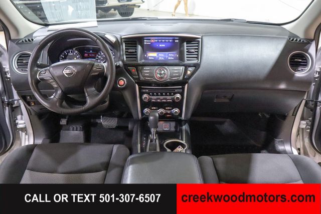 2020 Nissan Pathfinder SV FWD 27 Mpg Financing Clean Silver Automatic SUV