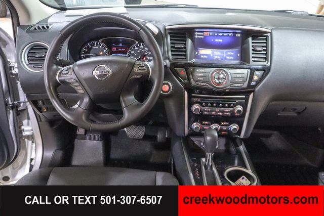 2020 Nissan Pathfinder SV FWD 27 Mpg Financing Clean Silver Automatic SUV