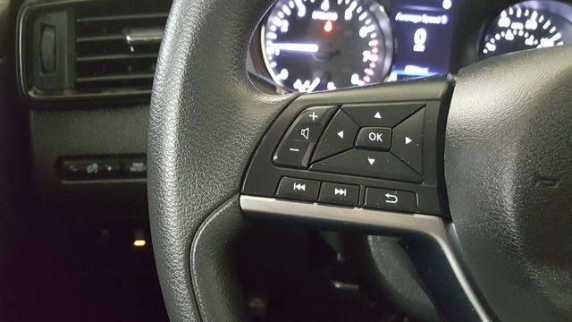 2020 Nissan Rogue Sport S | Carrollton, TX | Legend Motorcars of Carrollton 2020 Nissan Rogue Sport S | Carrollton, TX | Legend Motorcars of Carrollton