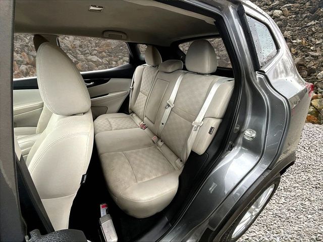 2020 Nissan Rogue Sport SV