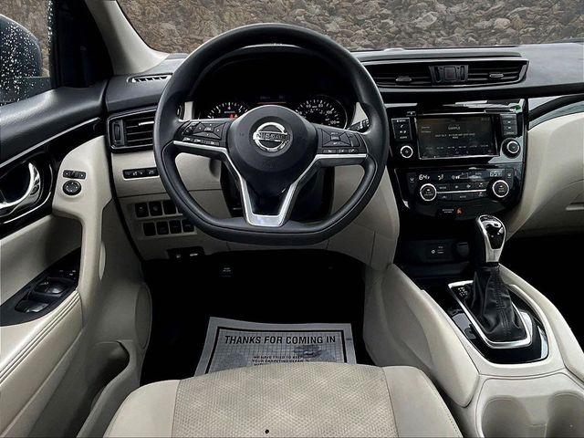 2020 Nissan Rogue Sport SV