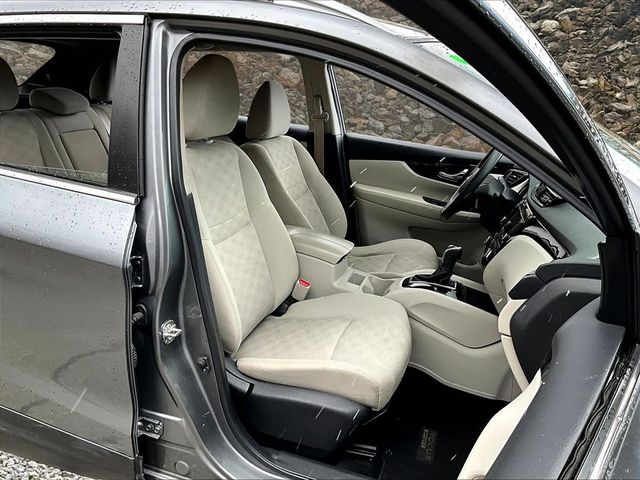 2020 Nissan Rogue Sport SV