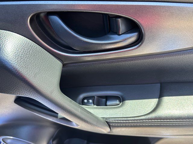 2020 Nissan Rogue Sport S | San Antonio, TX | Clear Choice Automotive South