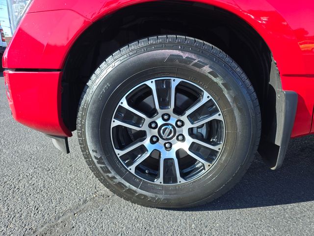 2020 Nissan Titan SV 2020 Nissan Titan SV