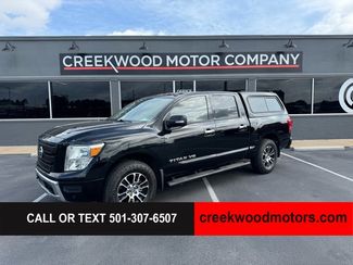 2020 Nissan Titan SV 4x4 Crew Cab 1 Owner Camper Shell Financing