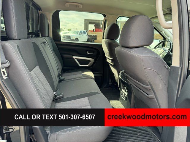 2020 Nissan Titan SV 4x4 Crew Cab 1 Owner Camper Shell Financing