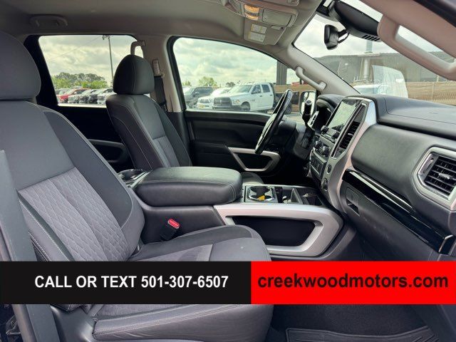 2020 Nissan Titan SV 4x4 Crew Cab 1 Owner Camper Shell Financing