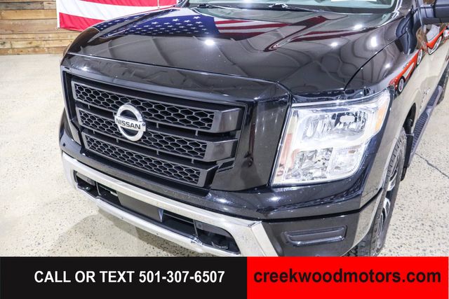 2020 Nissan Titan SV 4x4 V8 Crew Cab 1 Owner Camper Shell Financing 2020 Nissan Titan SV 4x4 V8 Crew Cab 1 Owner Camper Shell Financing