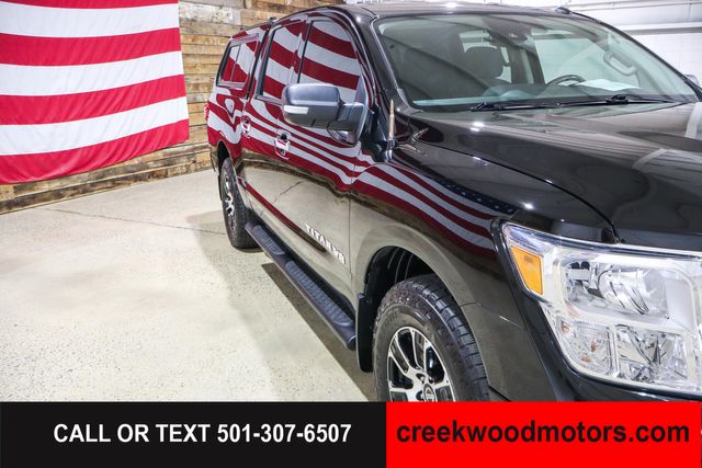 2020 Nissan Titan SV 4x4 V8 Crew Cab 1 Owner Camper Shell Financing
