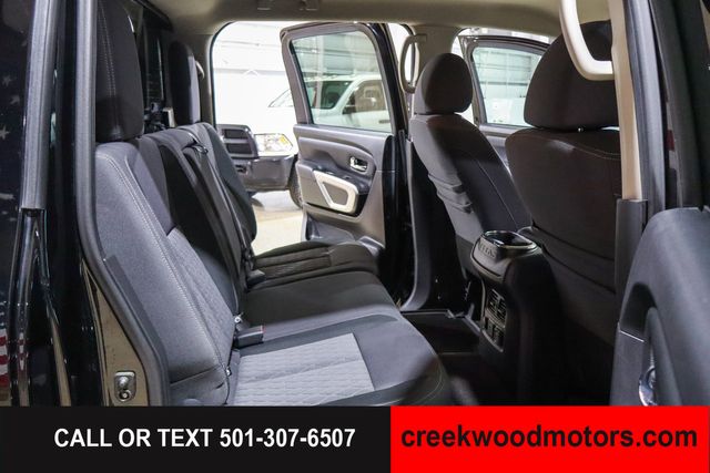2020 Nissan Titan SV 4x4 V8 Crew Cab 1 Owner Camper Shell Financing