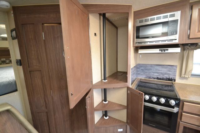 2020 Northwood Arctic Fox 992