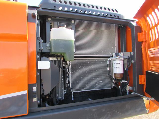 2020 Doosan DX225LC Excavator with Thumb  | St Cloud MN | NorthStar Truck Sales