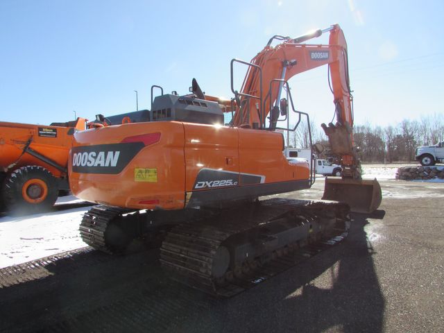 2020 Doosan DX225LC Excavator with Thumb  | St Cloud MN | NorthStar Truck Sales
