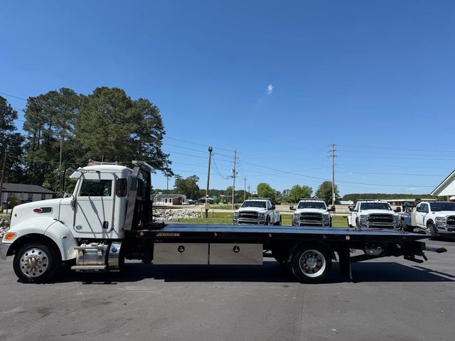2020 Peterbilt 337