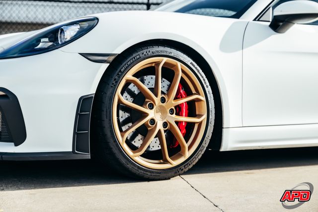 2020 Porsche 718 Cayman GT4 2020 Porsche 718 Cayman GT4