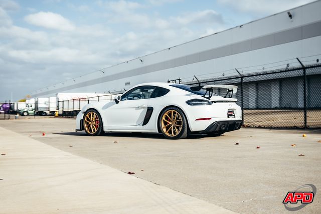 2020 Porsche 718 Cayman GT4 2020 Porsche 718 Cayman GT4