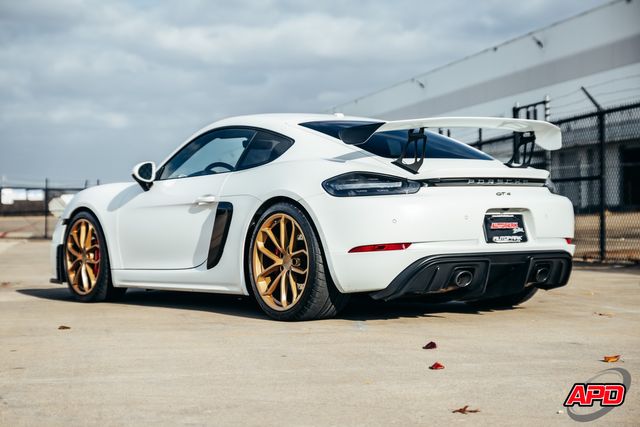 2020 Porsche 718 Cayman GT4 2020 Porsche 718 Cayman GT4