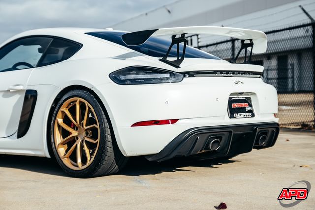 2020 Porsche 718 Cayman GT4 2020 Porsche 718 Cayman GT4