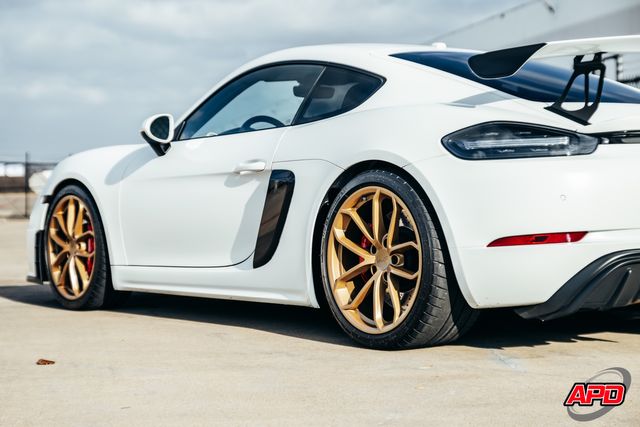 2020 Porsche 718 Cayman GT4 2020 Porsche 718 Cayman GT4