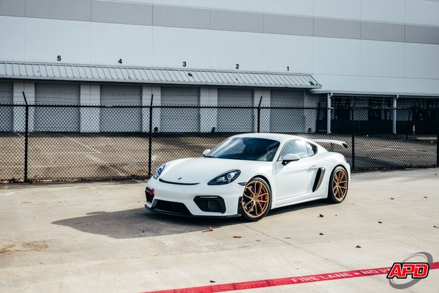 2020 Porsche 718 Cayman GT4 2020 Porsche 718 Cayman GT4