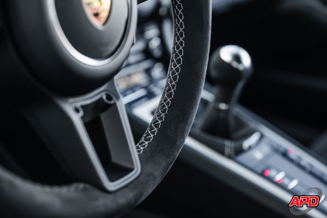 2020 Porsche 718 Cayman GT4 2020 Porsche 718 Cayman GT4