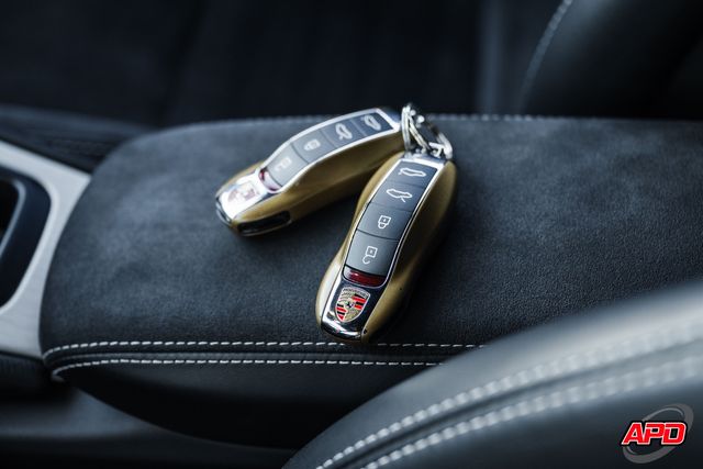 2020 Porsche 718 Cayman GT4 2020 Porsche 718 Cayman GT4