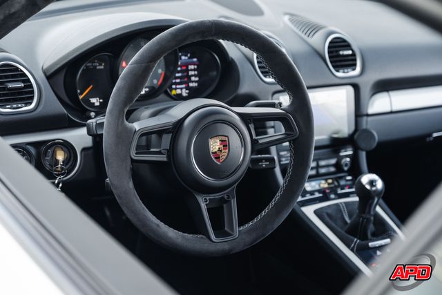 2020 Porsche 718 Cayman GT4 2020 Porsche 718 Cayman GT4