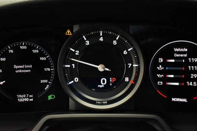 2020 Porsche 911 Carrera