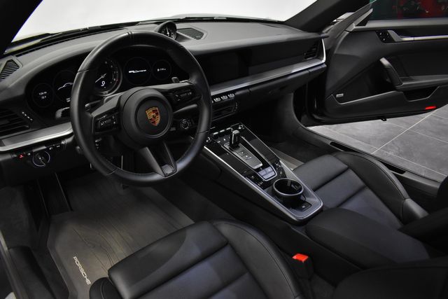 2020 Porsche 911 Carrera 2020 Porsche 911 Carrera