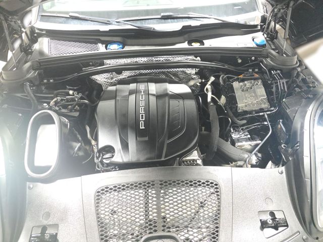 2020 Porsche MACAN Base 2020 Porsche MACAN Base