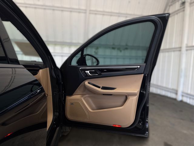 2020 Porsche MACAN base | Houston, TX | Texas Star Motors 2020 Porsche MACAN base | Houston, TX | Texas Star Motors