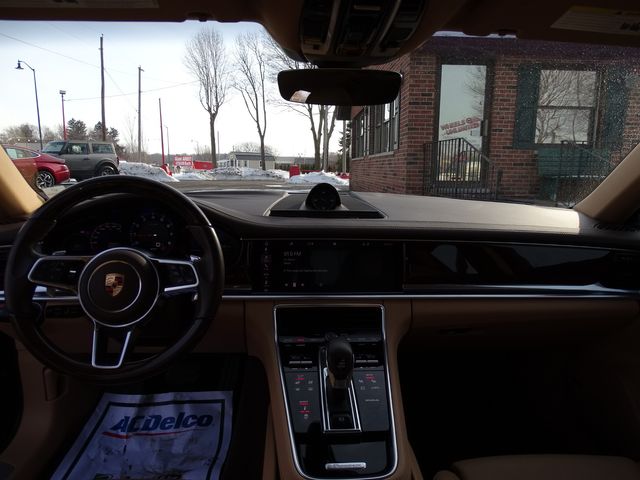 2020 Porsche Panamera Base