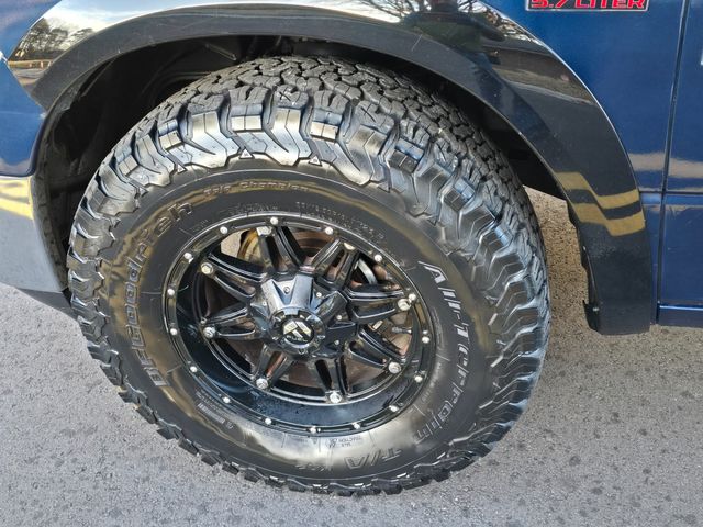 2020 Ram 1500 Classic SLT