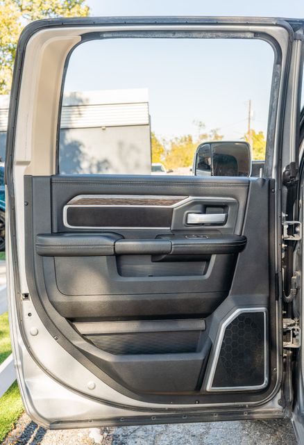 2020 Ram 2500 Laramie Crew Cab 4x4 / LOADED / CLEAN CARFAX | Austin, TX | Rocky Mountain Truck Stop Austin 2020 Ram 2500 Laramie Crew Cab 4x4 / LOADED / CLEAN CARFAX | Austin, TX | Rocky Mountain Truck Stop Austin