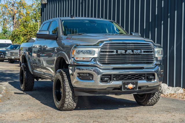 2020 Ram 2500 Laramie Crew Cab 4x4 / LOADED / CLEAN CARFAX | Austin, TX | Rocky Mountain Truck Stop Austin 2020 Ram 2500 Laramie Crew Cab 4x4 / LOADED / CLEAN CARFAX | Austin, TX | Rocky Mountain Truck Stop Austin