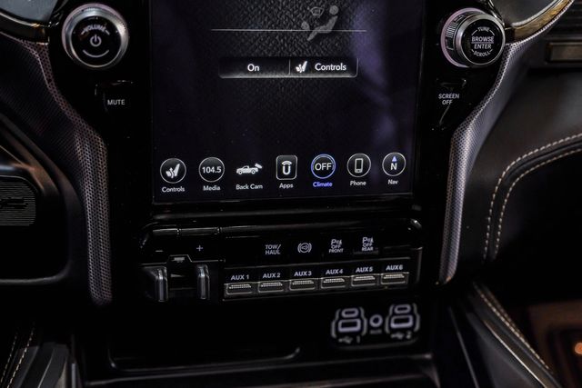 2020 Ram 2500 Limited Mega Cab SUNROOF 20" Wheels 1 OWNER TX | Dallas, TX | East Dallas Diesel 2020 Ram 2500 Limited Mega Cab SUNROOF 20" Wheels 1 OWNER TX | Dallas, TX | East Dallas Diesel